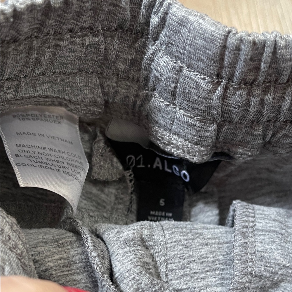 5T joggers. Algo, puma, additas - Picture 3 of 8